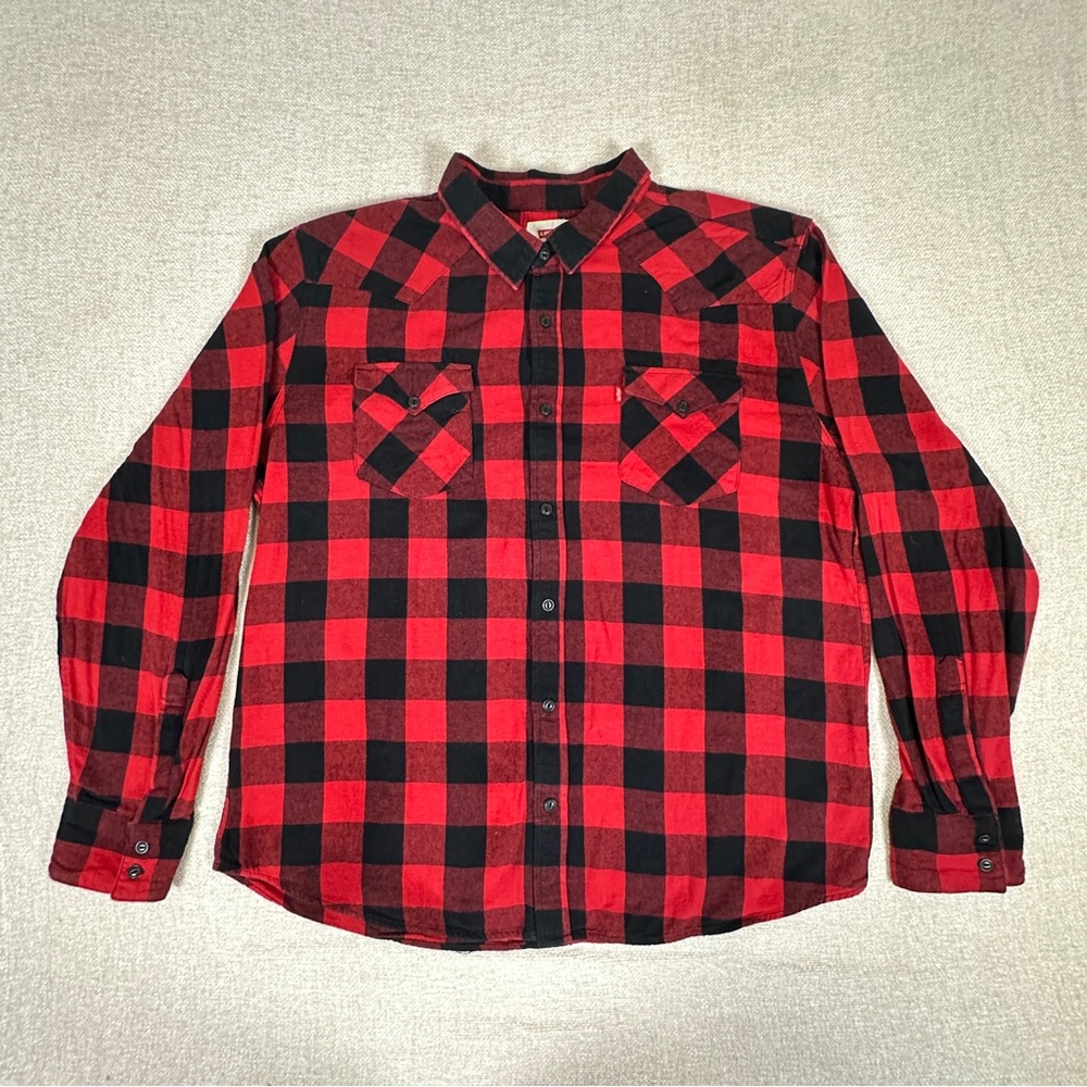 Levi's Men’s Flannel Shirt XXL Red and Black Buffalo Plaid Shirt